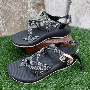 CHACO Zx/2 Cloud Black White Sandals Women's 8